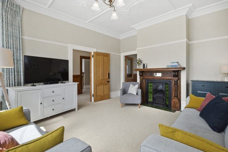 Photo of property in 18 Kilgour Street, Roslyn, Dunedin, 9010