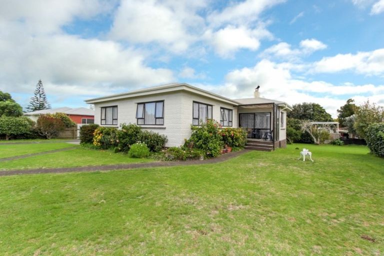Photo of property in 59 Browne Street, Waitara, 4320