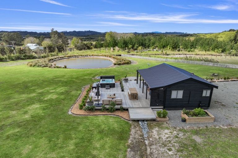 Photo of property in 23 Pine Valley Glade, Mangawhai, Kaiwaka, 0573