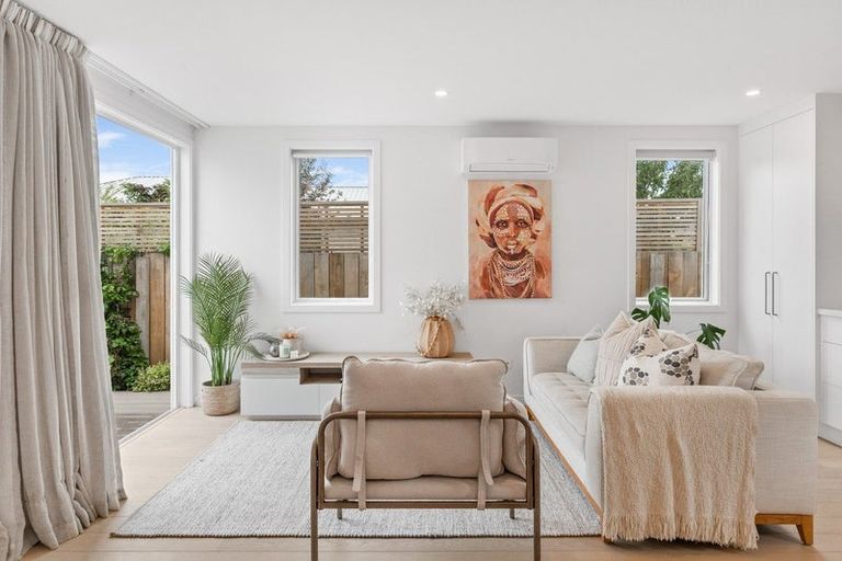 Photo of property in 6d Berwick Street, Mosgiel, 9024