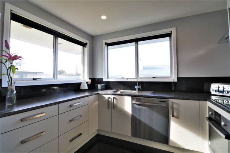 Photo of property in 37 Jellicoe Street, Oceanview, Timaru, 7910