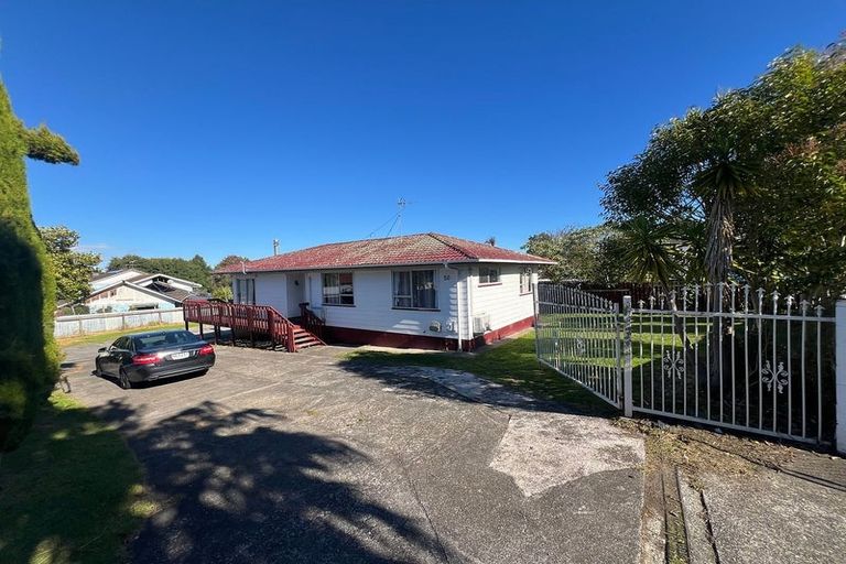 Photo of property in 50 Ferndown Avenue, Papatoetoe, Auckland, 2025