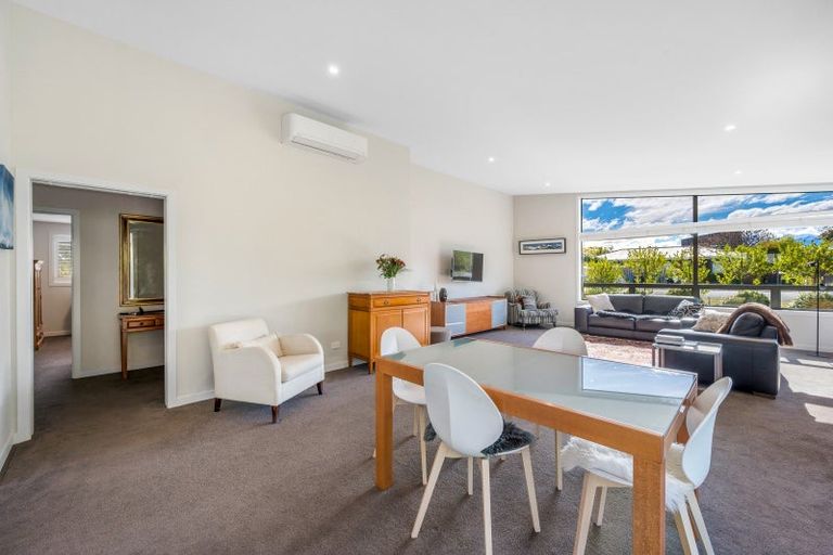 Photo of property in 126 Warren Street, Wanaka, 9305