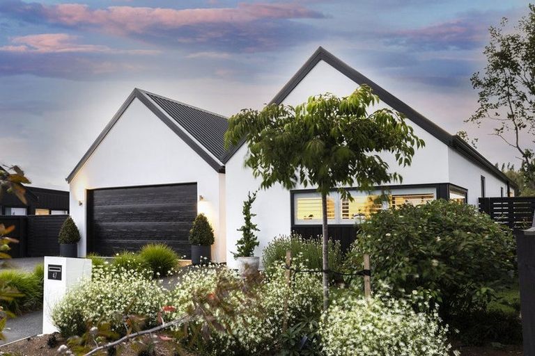 Photo of property in 47 Tulett Park Drive, Casebrook, Christchurch, 8051