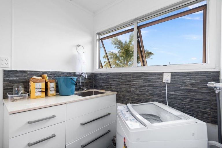 Photo of property in 4 Montague Place, Onerahi, Whangarei, 0110