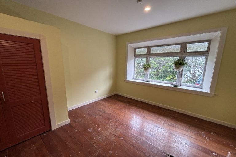 Photo of property in 253 College Street, West End, Palmerston North, 4412