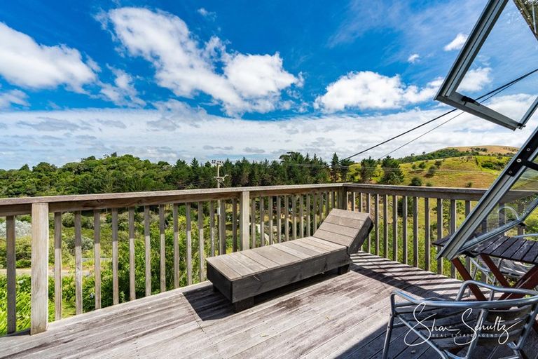 Photo of property in 1111 Whakapirau Road, Whakapirau, Maungaturoto, 0583