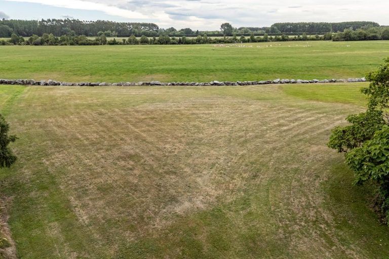 Photo of property in 18 Meadowlinks Lane, Pleasant Point, 7974