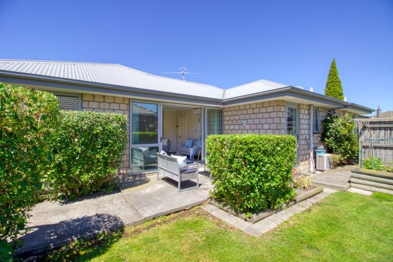 Photo of property in 2/335 Main South Road, Hornby, Christchurch, 8042