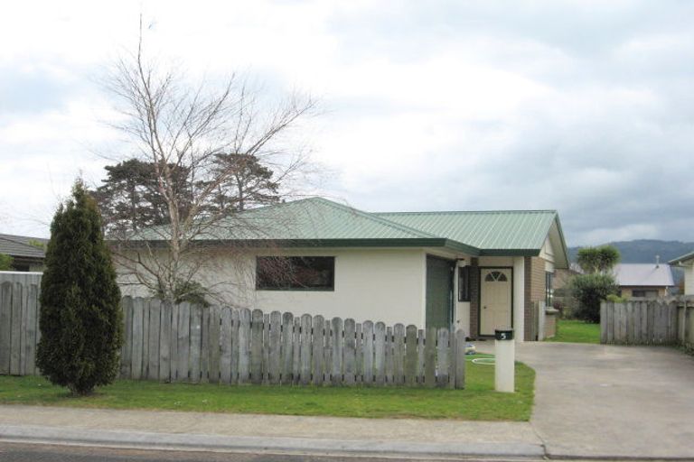 Photo of property in 5 Santa Maria Drive, Whitianga, 3510