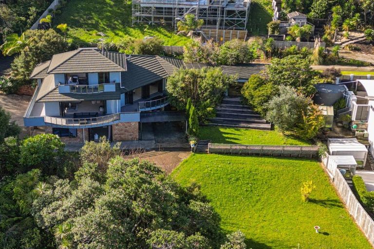 Photo of property in 65 Roberts Road, Matakatia, Whangaparaoa, 0930