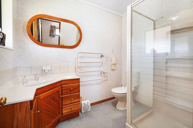 Photo of property in 2 Feary Crescent, Takaka, 7110