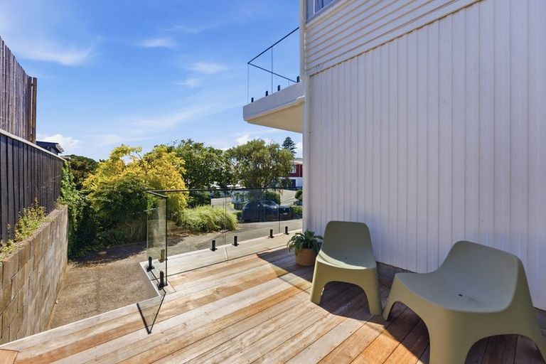 Photo of property in 426 Devon Street West, Lynmouth, New Plymouth, 4310