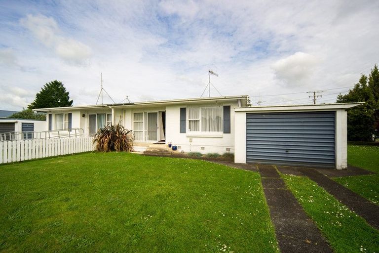 Photo of property in 36 Macdonald Road, Glenview, Hamilton, 3206