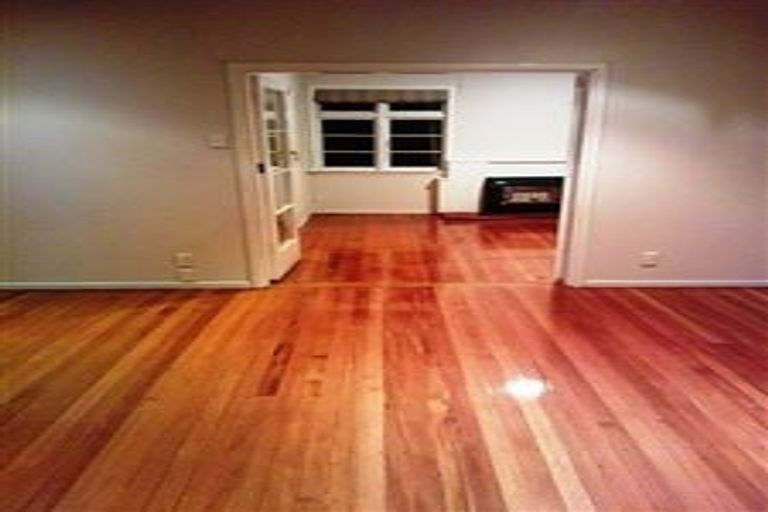 Photo of property in 1/114 Idris Road, Bryndwr, Christchurch, 8052