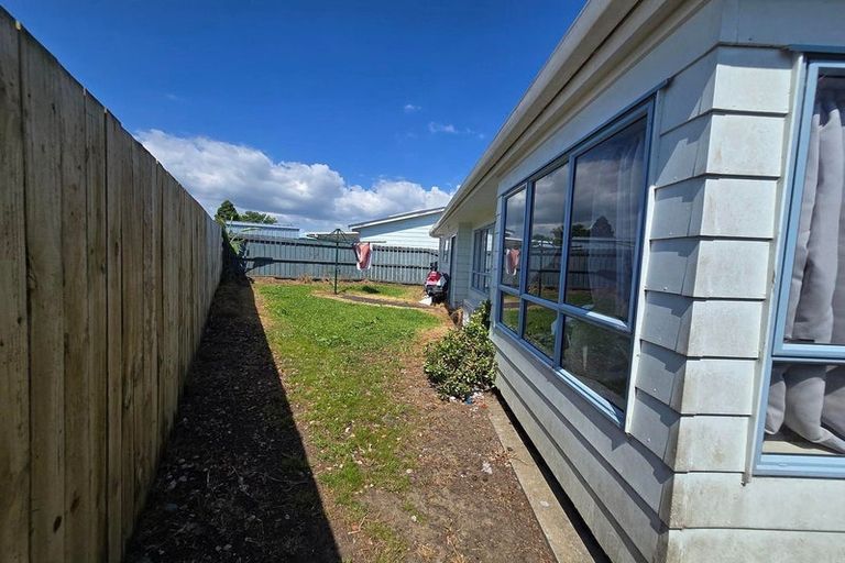 Photo of property in 4 Oratu Place, Manurewa, Auckland, 2102
