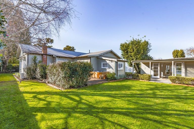 Photo of property in 10 Kuratawhiti Street, Greytown, 5712