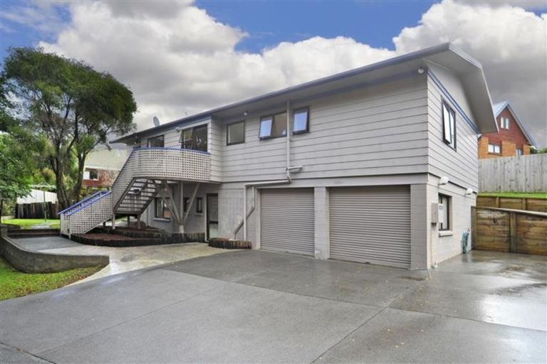 Photo of property in 9 Cantua Close, Totara Heights, Auckland, 2105