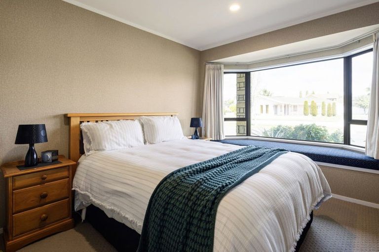 Photo of property in 68 Delamare Road, St Andrews, Hamilton, 3200