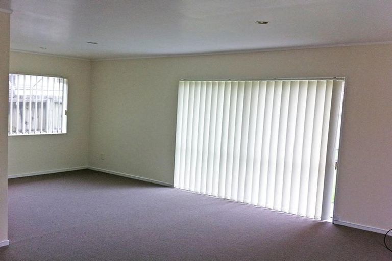 Photo of property in 111 Crawford Avenue, Mangere Bridge, Auckland, 2022
