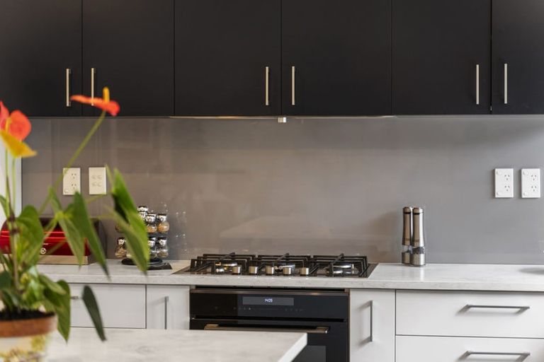 Photo of property in 2/19 Chiania Place, Somerville, Auckland, 2014