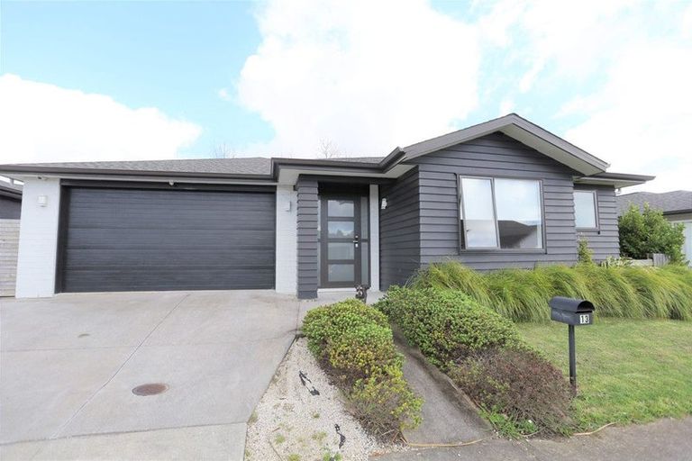 Photo of property in 13 Ahorangi Road, Silverdale, 0932
