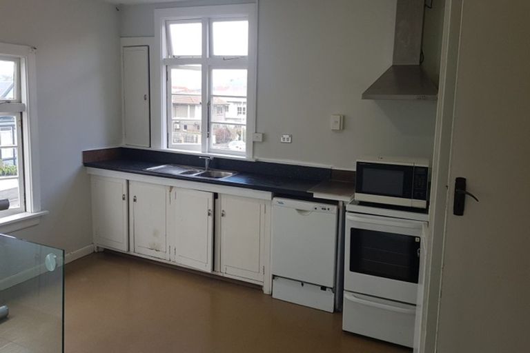 Photo of property in 297 Barbadoes Street, Christchurch Central, Christchurch, 8011