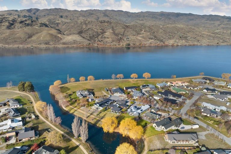 Photo of property in 11 Quartz Lane, Mount Pisa, Cromwell, 9383