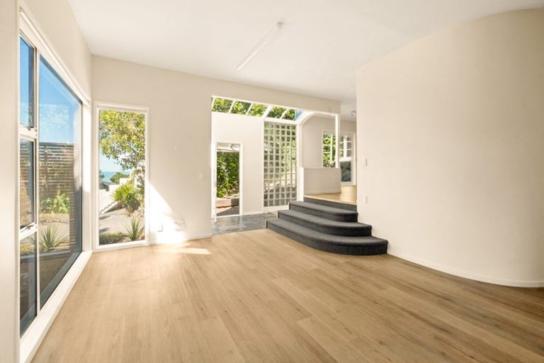 Photo of property in 9b Kinsey Terrace, Clifton, Christchurch, 8081