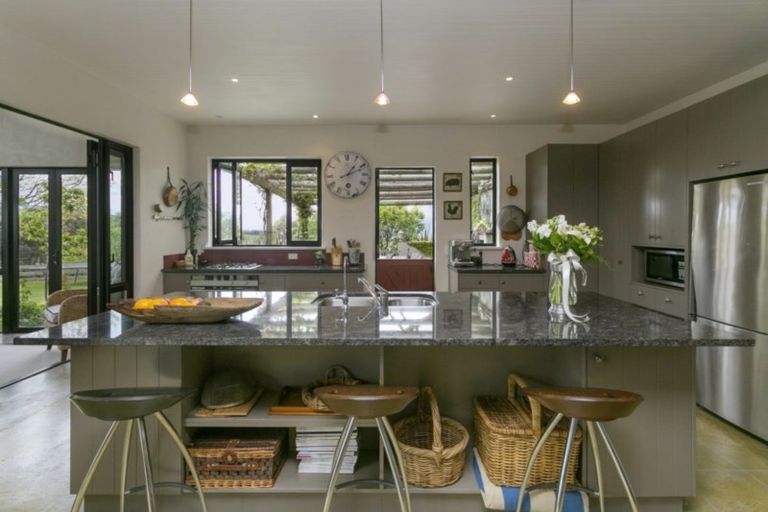 Photo of property in 50 Highland Drive, Acacia Bay, Taupo, 3385