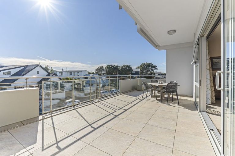 Photo of property in Quarterdeck, 12/4 Buller Street, New Plymouth, 4310