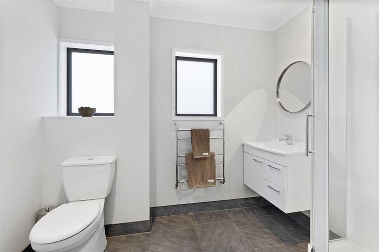 Photo of property in 57 Maxwelton Drive, Mairangi Bay, Auckland, 0630