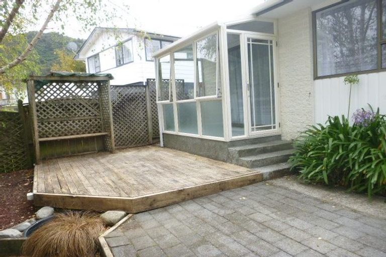 Photo of property in 14 Dakota Grove, Totara Park, Upper Hutt, 5018