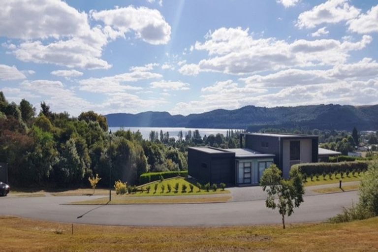 Photo of property in 2 Kittyhawk Drive, Kinloch, Taupo, 3377