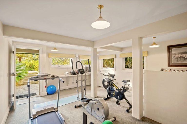 Photo of property in Greenmantle, 214 Main Road North, Otaihanga, Paraparaumu, 5036