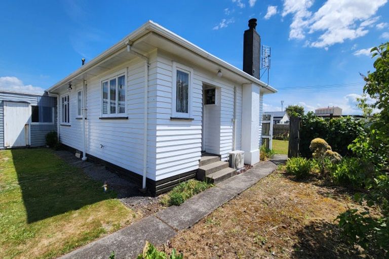 Photo of property in 11 Richmond Street, Fitzroy, New Plymouth, 4312