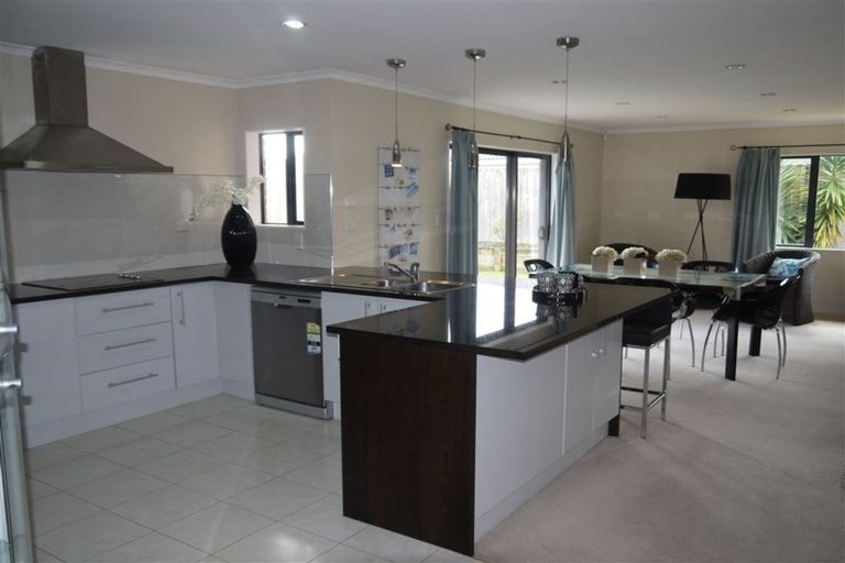 Photo of property in 497 Great South Road, Opaheke, Papakura, 2113