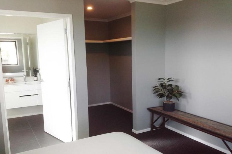 Photo of property in 50 Magnolia Drive, Westown, New Plymouth, 4310