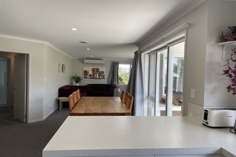 Photo of property in 12 Farrier Street, Papamoa, 3118