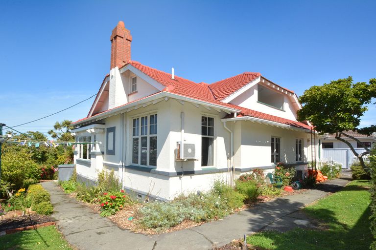 Photo of property in 217 Musselburgh Rise, Andersons Bay, Dunedin, 9013