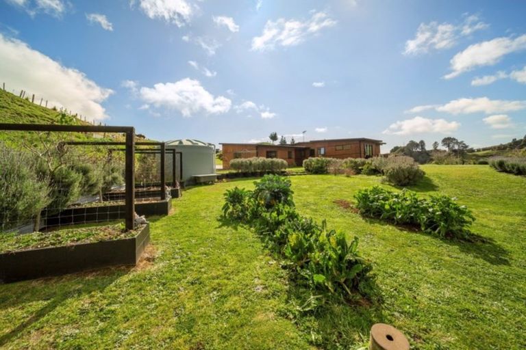 Photo of property in 63a Saxton Road, Upper Vogeltown, New Plymouth, 4371