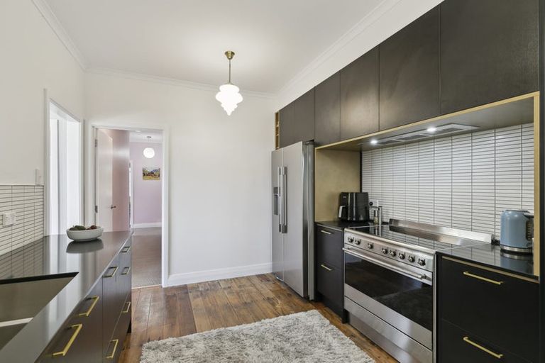 Photo of property in 15 Henderson Street, Karori, Wellington, 6012