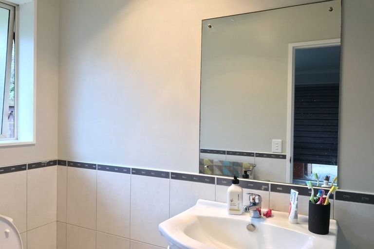 Photo of property in 28e Airfield Road, Takanini, 2112