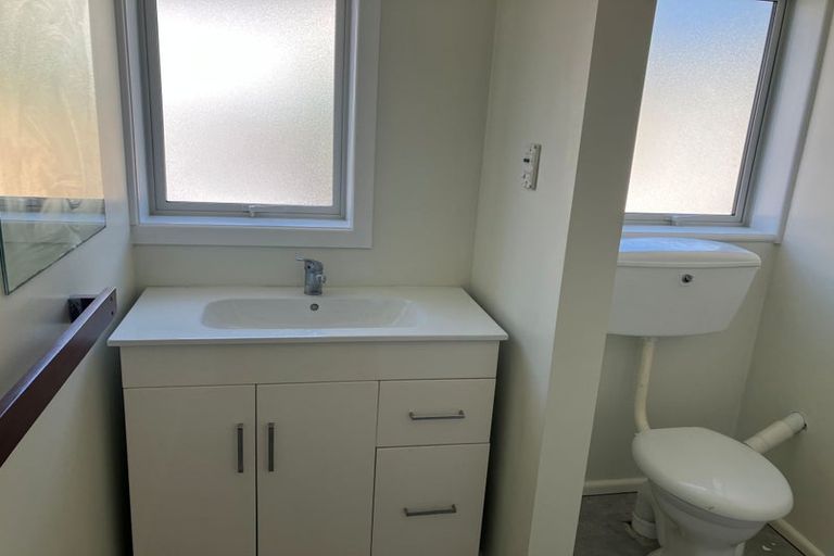 Photo of property in 3 Newbridge Place, Ilam, Christchurch, 8041