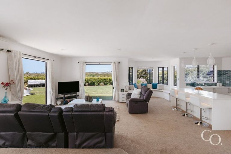 Photo of property in 17 Te Karaka Drive, Te Puna, Tauranga, 3174