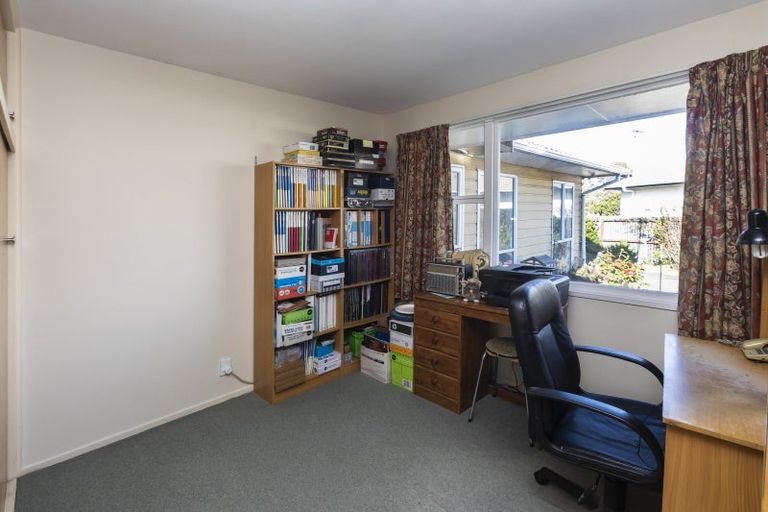 Photo of property in 19 Kawau Crescent, Bromley, Christchurch, 8062