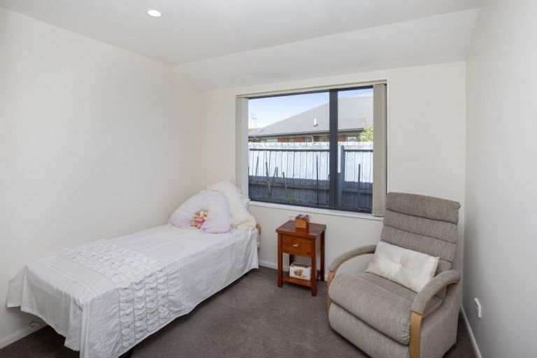 Photo of property in 71 Springs Road, Hornby, Christchurch, 8042