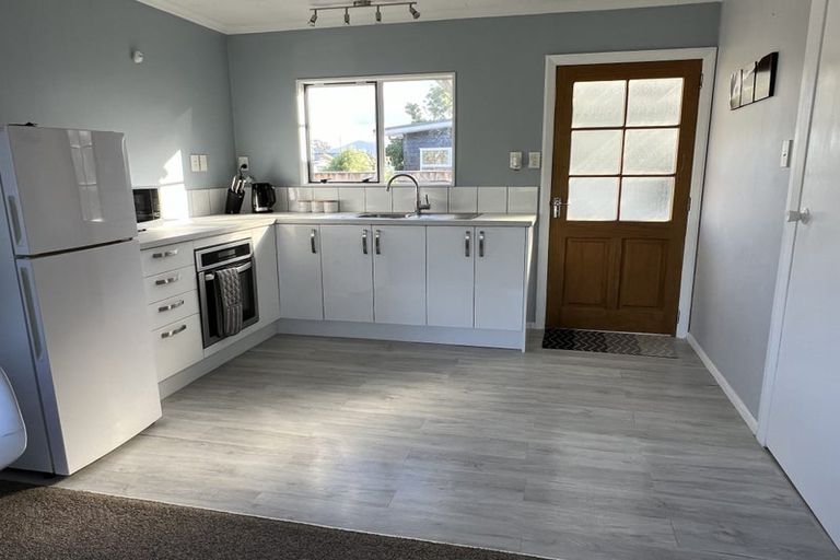 Photo of property in 28 Esther Street, Martinborough, 5711