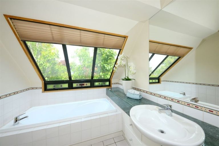 Photo of property in 463a Ilam Road, Bryndwr, Christchurch, 8052