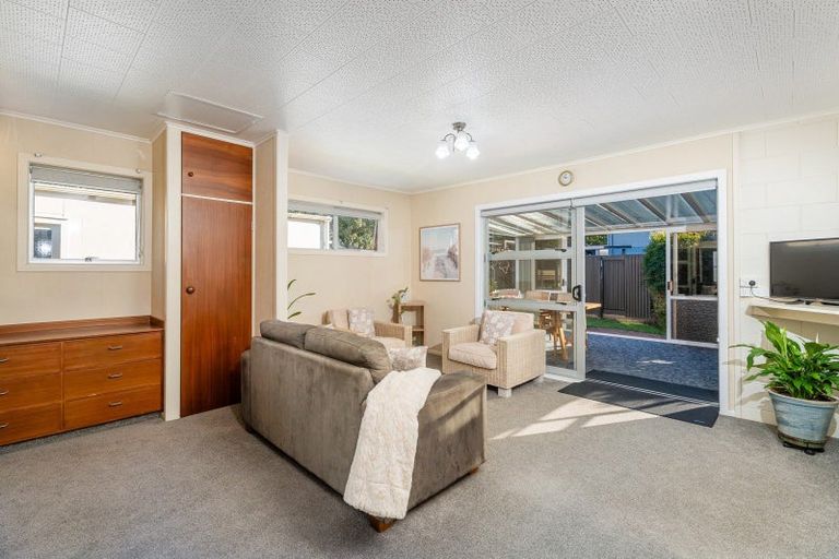 Photo of property in 3 Kawakawa Road, Whitianga, 3510
